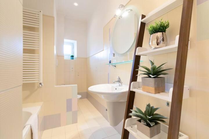 Elegant Aparment Vittorio Center Apartamento Roma